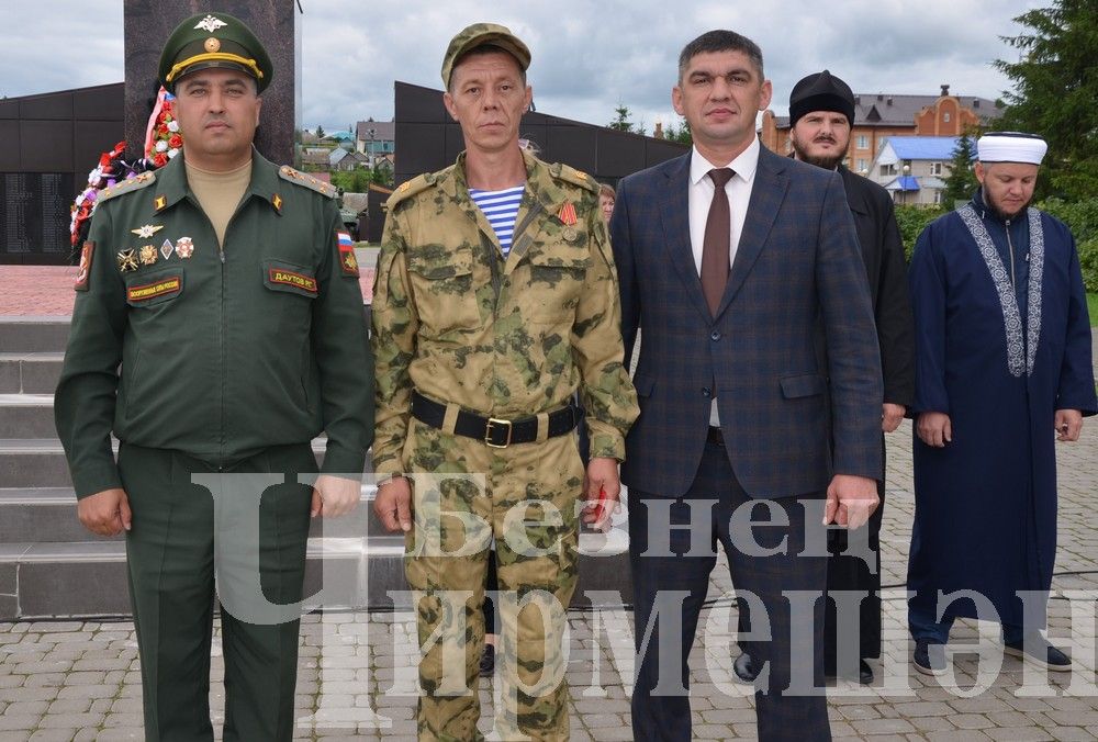 В Черемшане прошел митинг, посвященный Дню ветеранов боевых действий (ФОТОРЕПОРТАЖ)
