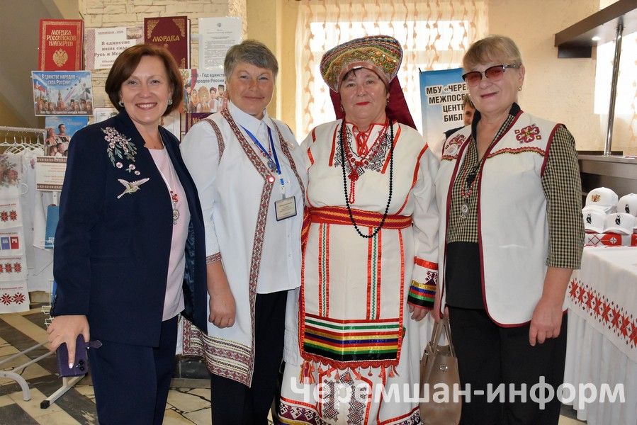 В Черемшане прошел республиканский форум мордовской молодежи "Вастома" (ФОТОРЕПОРТАЖ)