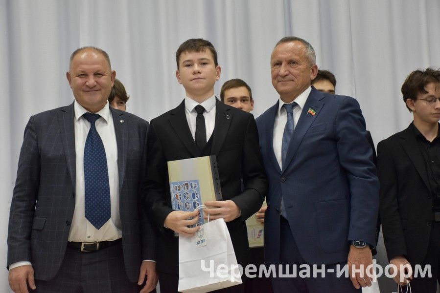 В Черемшанском районе вручили свидетельства выпускникам “Энергокласса”