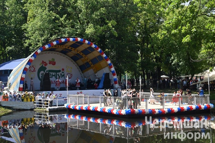 Делегация Черемшанского района приняла участие на областном Сабантуе в Самаре (ФОТОРЕПОРТАЖ)