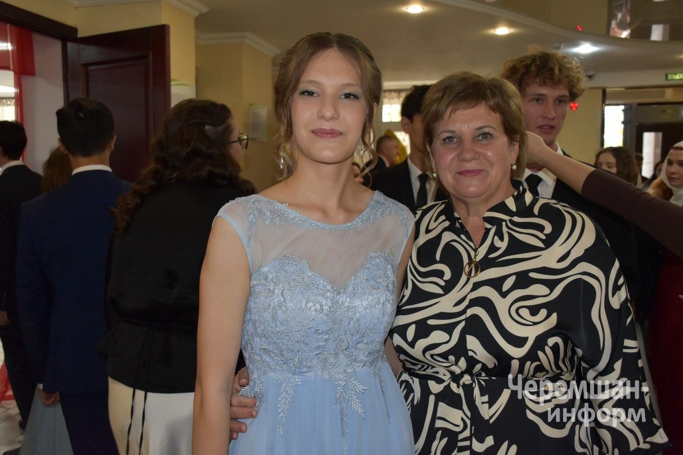 В Черемшане чествовали выпускников школ (ФОТОРЕПОРТАЖ)