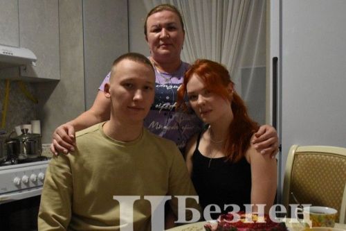 Хәрби операциядә катнашучы чирмешәнле дистәгә якын медаль белән бүләкләнгән