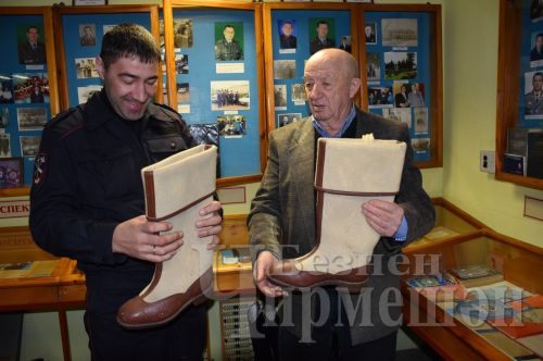 Чирмешән районы эчке эшләр бүлеге музеенда 75 еллык милиция формасы саклана