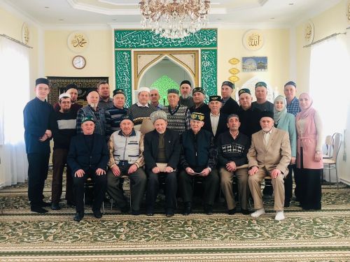 Әмир мәчетенә кунаклар килде