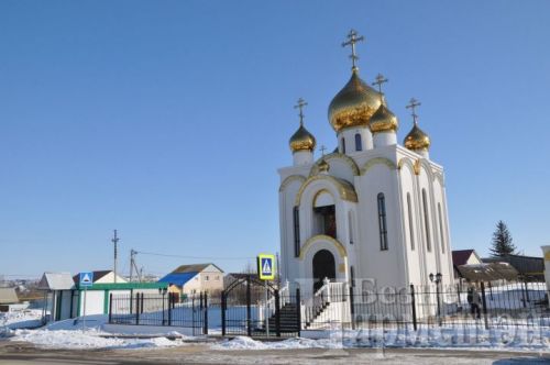 Чирмешәннән Алевтина Андреева Раштуа табынына үрдәк пешергән