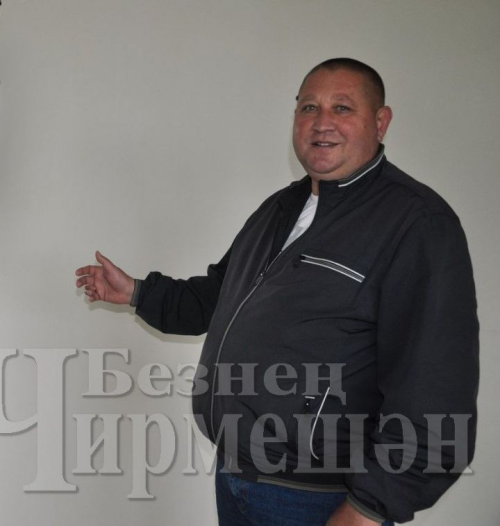 Руководитель исполнительного комитета Черемшанского сельского поселения поздравил с Днем пожилых