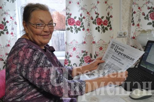 Лагерка ветераны, умарталар тыңлап, китап яза