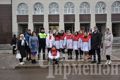 Чирмешәндә юл-транспорт һәлакәтләре корбаннарын искә алдылар