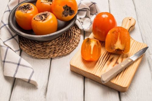 Кемнәргә хөрмә ашарга ярамый?