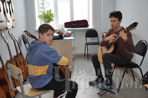 Чирмешәнлеләрне үзенчәлекле балалар белән эшләргә өйрәттеләр