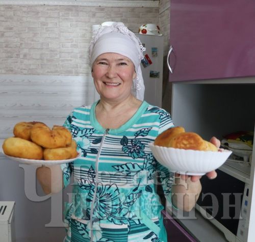 Утыз Имән авылы остасыннан чуваш якташлар да бәлеш пешертә