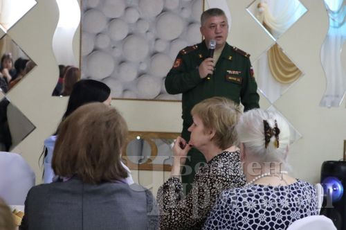 Чирмешәндә хатын-кызларны аш мәҗлесендә сыйладылар
