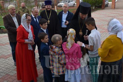 Чирмешәнгә Чистай һәм Түбән Кама епискобы Пахомий килде