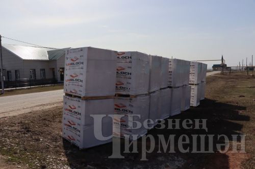 Урманасты Үтәмештә яңа кибет салалар