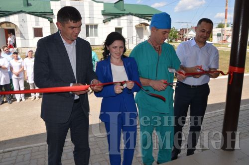 В больнице Черемшанского района открылся кабинет компьютерной томографии