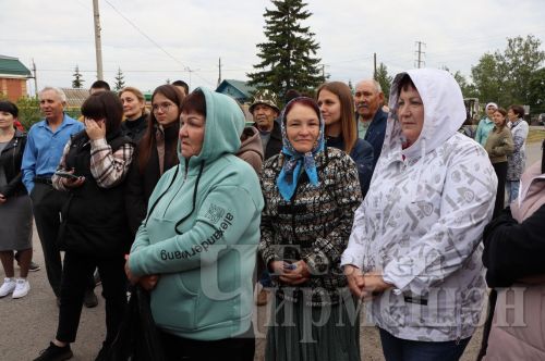 Чирмешән районыннан тагын 8 егетне армиягә озаттылар