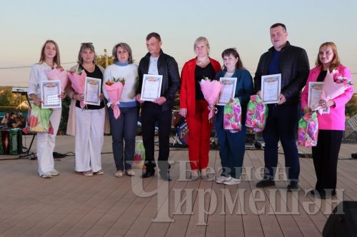 Чирмешәндә үткән Яшьләр көнендә активистларны да бүләкләделәр