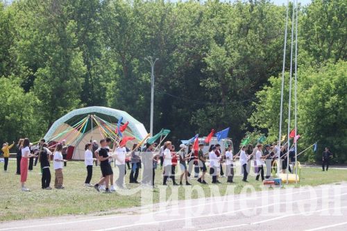 Чирмешәндә Сабан туе батырына квадроцикл бүләк итмәкчеләр