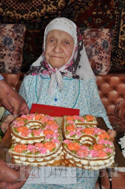 Кара Чишмәдән Фатыйма Әхмәдиевага 95 яшь тулды
