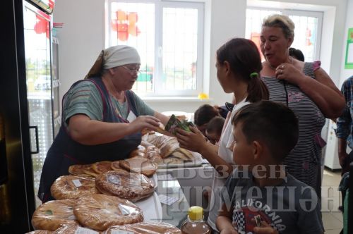 Чирмешән районының Урманасты Үтәмеш авылында яңа кибет ачылды