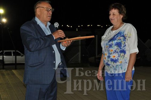 Редакция газеты «Безнен Чирмешэн» («Наш Черемшан») вручила подарки лучшим почтальонам
