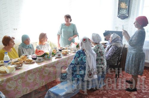 Керкәле суганчысы Мөгаззәмә әби үз юбилеена кунаклар җыйды