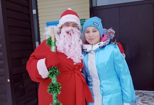 Түбән Чегодай ветераннарына күчтәнәч китергәннәр