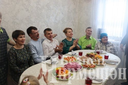 Девичья Полянада иң өлкән кеше Матрена Еменева юбилеен үткәрде