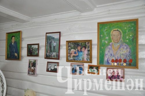 Чумачка авылыннан Фатыйма Беляева 73 яшенә кадәр умарталыкта эшләгән