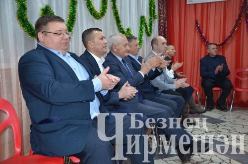 Чирмешән җитәкчеләре “Теләкләр чыршысы” акциясенә кушылды