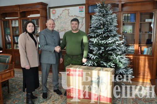 СВОда катнашучы якташыбызның әнисенә Чирмешәндә кресло-коляска бирделәр