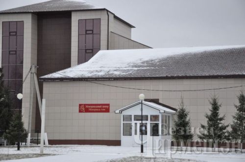 Чирмешән районы мемориаль үзәгенә танкист шлемофоны бүләк иттеләр