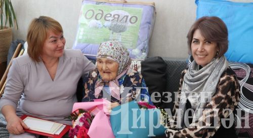Чирмешән районында өченче әби 100 яшькә җитте