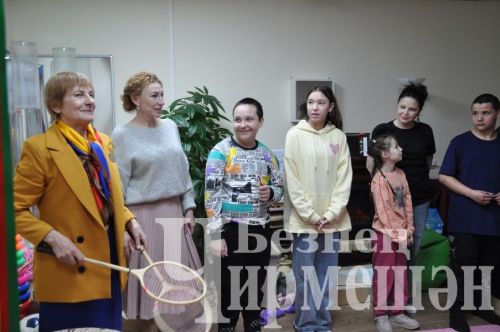 Общество инвалидов Черемшанского района на каникулах порадовало детей