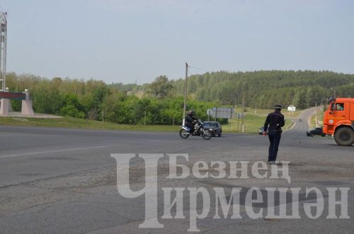 Чирмешән юлларында скутерда йөрүчеләр күбәйде