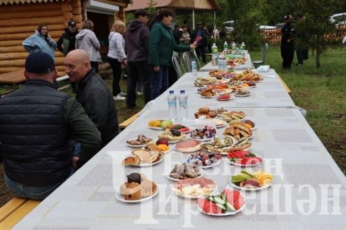 Чирмешән районы башлыгы эшмәкәрләрне кунак итте
