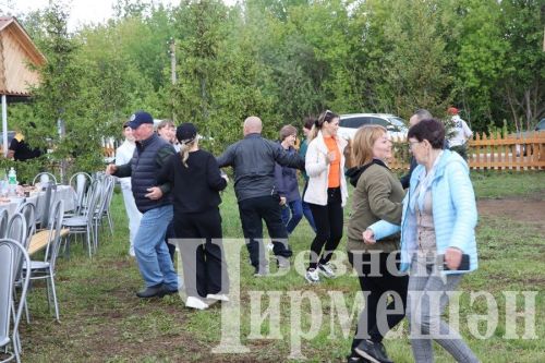Чирмешән районы башлыгы эшмәкәрләрне кунак итте