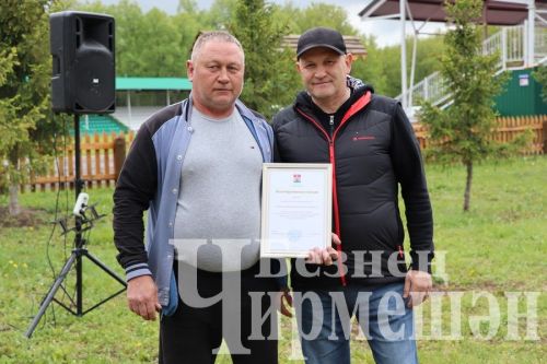 Чирмешән районы башлыгы эшмәкәрләрне кунак итте