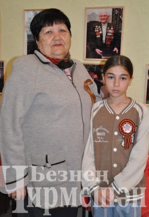 Чирмешәннең мемориаль үзәгендә ачылган күргәзмәдә “Безнең Чирмешән” газетасы архивыннан 50дән күбрәк фоторәсем урын алды