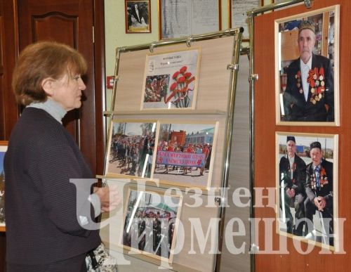 Чирмешәннең мемориаль үзәгендә ачылган күргәзмәдә “Безнең Чирмешән” газетасы архивыннан 50дән күбрәк фоторәсем урын алды