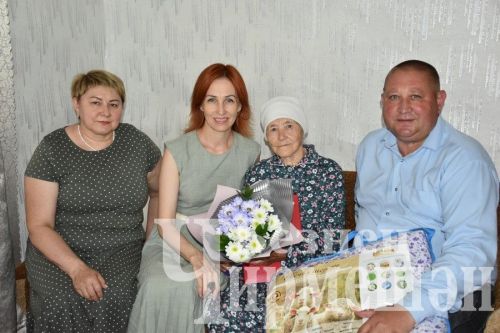 Чирмешәнле Раиса Тряева 90 яшьлек юбилеен үткәрде