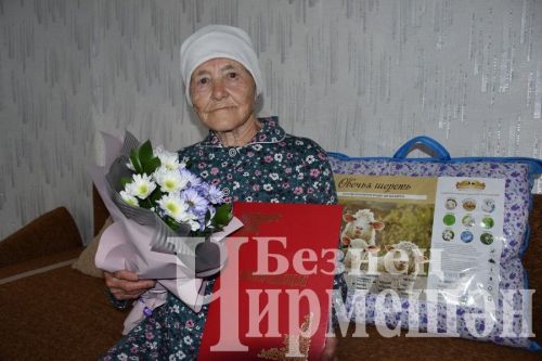 Чирмешәнле Раиса Тряева 90 яшьлек юбилеен үткәрде