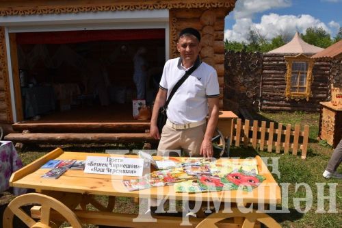 “Безнең Чирмешән” газетасы хезмәткәрләре мөмкинлекне кулдан ычкындырмады