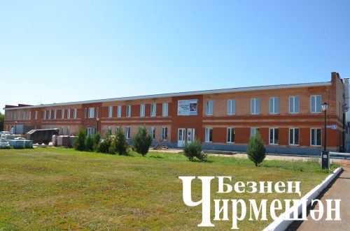 Чирмешәннең яңартылган Боз сараенда спортчыларны август ахырында кабул итмәкчеләр