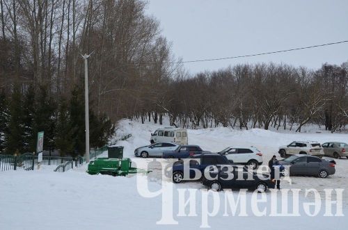 Әккәрәйдә Кач ману бәйрәмендә халыкны балык шулпасы белән сыйлаганнар