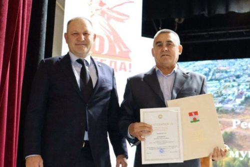 Чирмешәннән автобус шоферы Әсхәт Каюмовка министр да Рәхмәт белдерде