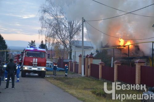 Чирмешәндә гараж янган