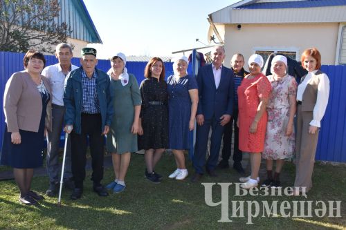 Якты Таудан 90 яшен тутырган Исмәгыйль Хәсәншин яшьли әнисез калган