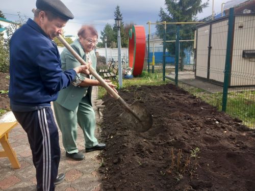 «Лучики тепла» для черемшанских старожилов