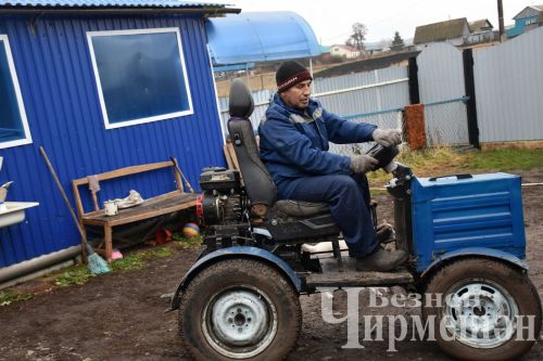 Яңа Элмәле авылыннан Николай Портнов үзе эшләгән К-700 тракторын “кечерәйткән”